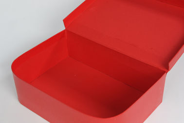 casquillo rojo y parte inferior de la caja rígida 039
